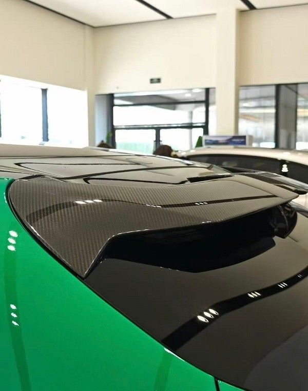 小米YU7Max车型谍照曝光价格多少钱参数配置