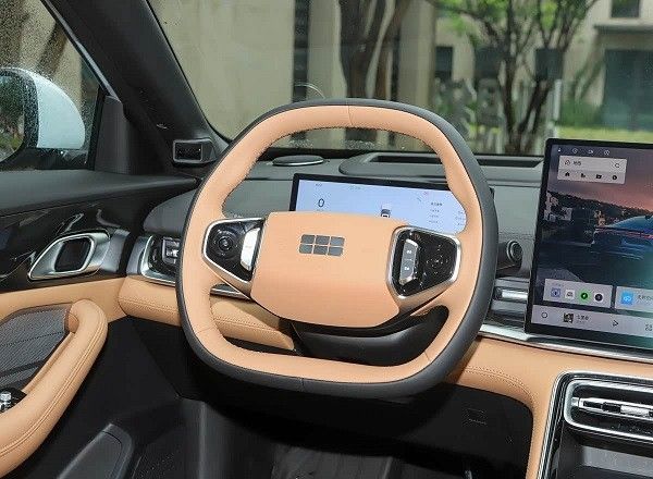 吉利银河A7开启预售落地价格参数配置油耗续航