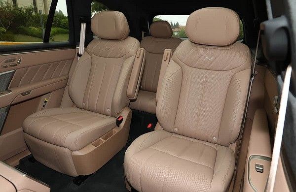 乐道L90预售价格27.99万元起电池租用方案19.39万元起