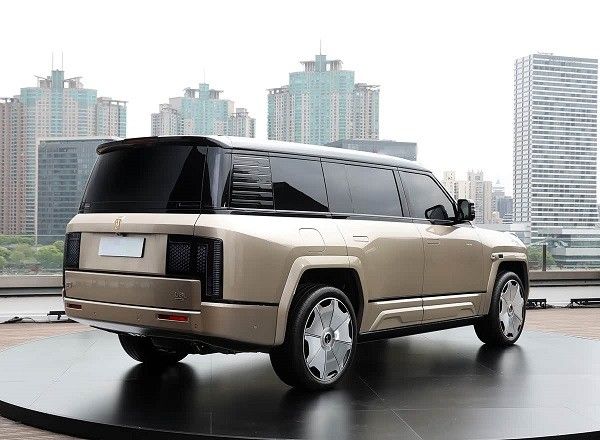 全尺寸行政豪华SUV仰望U8L内饰图片亮相外观参数配置