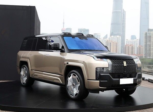 全尺寸行政豪华SUV仰望U8L内饰图片亮相外观参数配置