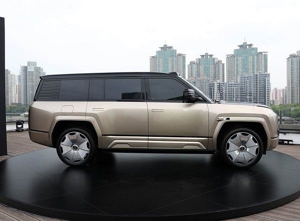 全尺寸行政豪华SUV仰望U8L内饰图片亮相外观参数配置