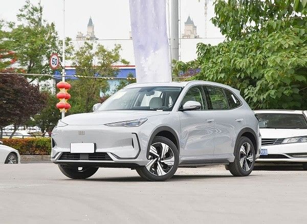 2025款吉利银河E5落地价格多少钱参数配置电池续航