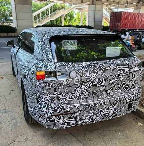 智界全新大型SUV测试谍照曝光智界R9上市时间价格多少钱