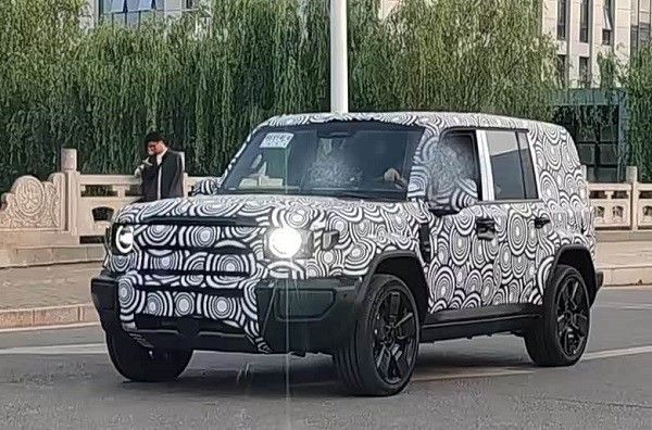 硬派方盒子车型奇瑞iCar V27上市时间价格多少钱