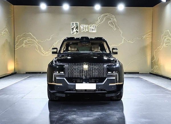 仰望U8L鼎世版将于7月31日开启预售价格普通版109.80万起