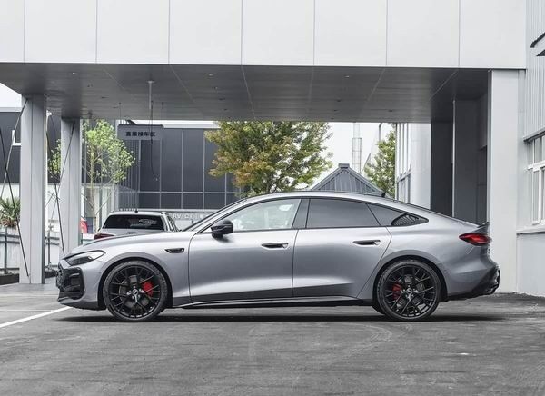 第五代EA888上汽奥迪A5L Sportback限时臻享价25.99-36.99万元