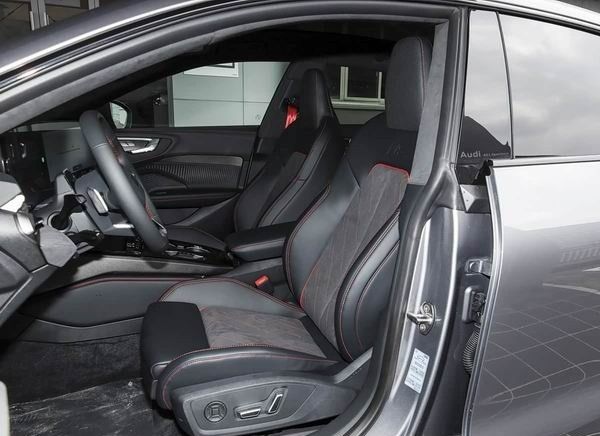 第五代EA888上汽奥迪A5L Sportback限时臻享价25.99-36.99万元