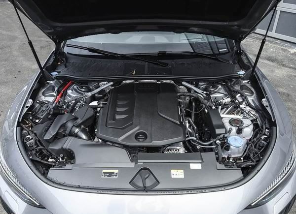第五代EA888上汽奥迪A5L Sportback限时臻享价25.99-36.99万元