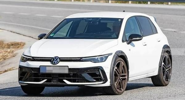 全新大众T-ROC探歌将发布搭载全新1.5T油电混动系统