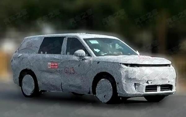 小鹏G01路试谍照曝光增程版2025款什么时候上市参数配置