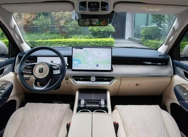 全新2026款坦克500 Hi4-T/Hi4-Z预售价格36.00万元/38.88万元
