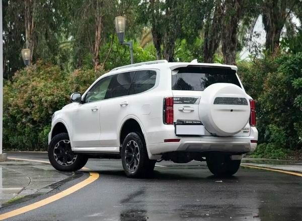 全新2026款坦克500 Hi4-T/Hi4-Z预售价格36.00万元/38.88万元