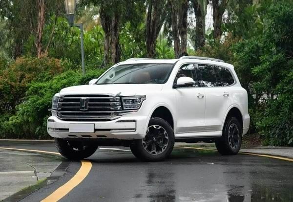 全新2026款坦克500 Hi4-T/Hi4-Z预售价格36.00万元/38.88万元