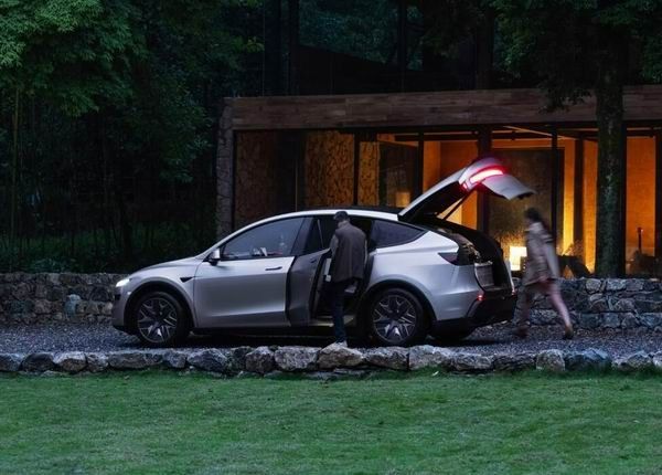 特斯拉6座全新Model Y L车型2026年底才会在美国开始生产