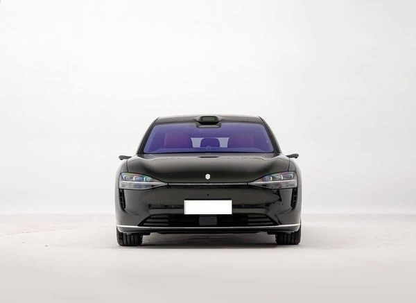 享界S9T首批量产车下线预售价格区间32.8万元-38.8万元