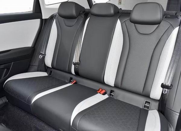 捷达vs8参数配置最新款2025款价格9.9-11.4万元