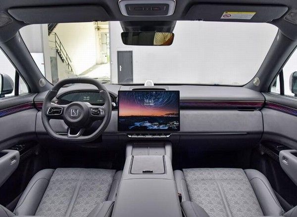 新款极氪7X纯电续航将突破800km