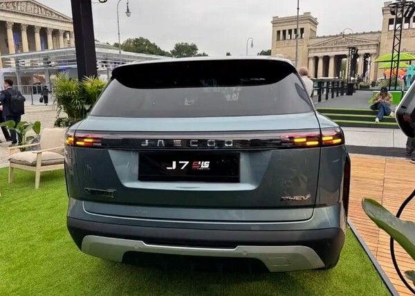 奇瑞JAECOO海外独立品牌海外独有车型设计很新潮