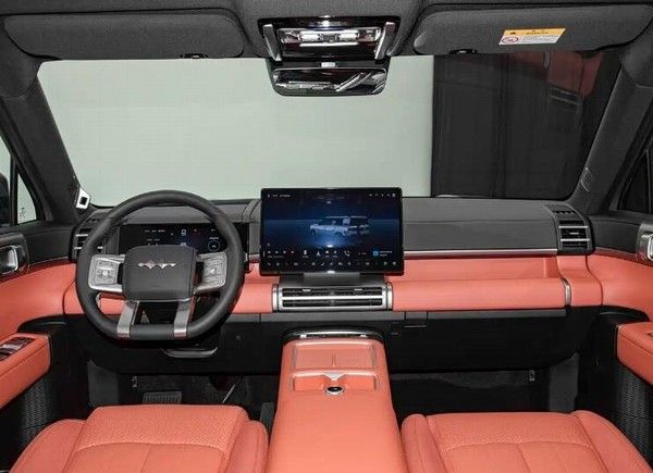全新中大型SUV方程豹钛7价格17.98-21.98万元