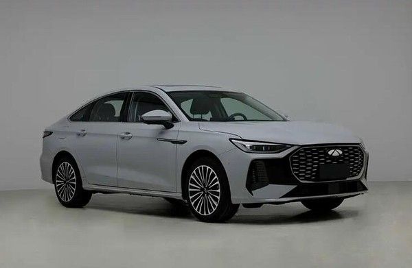 新款奇瑞风云A8L申报图动力有调整什么时候上市
