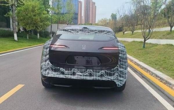 阿维塔07 Pro+纯视觉智驾版本试验车路试曝光实拍图