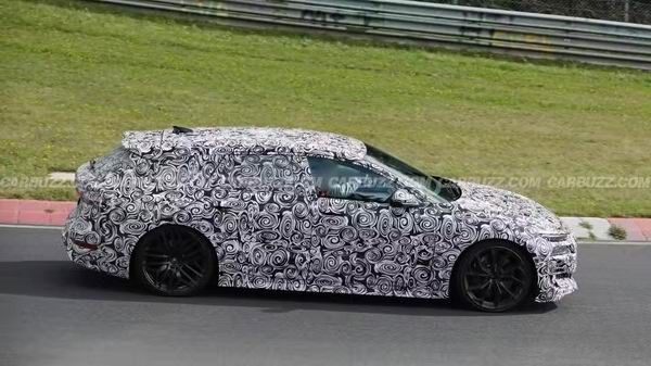 奥迪RS6 e-tron Avant纯电旅行车高性能纯电车型