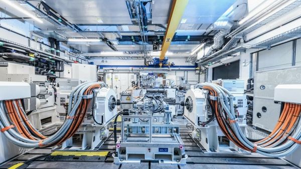 保时捷纯电卡宴研发AI数字化测试进入量产前阶段