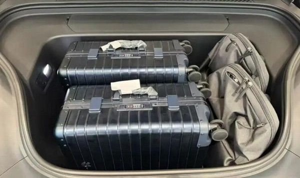 纯电可换电大型SUV车型推荐全新一代蔚来ES8