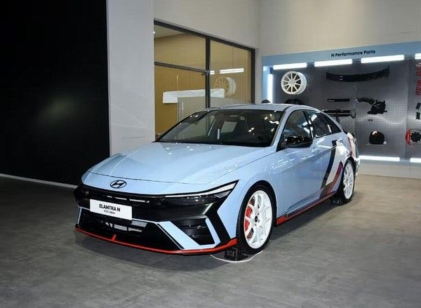 现代Elantra N TCR Edition上市价格29.88万元