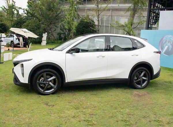 江铃羿驰05S价格预计15万左右续航里程610km