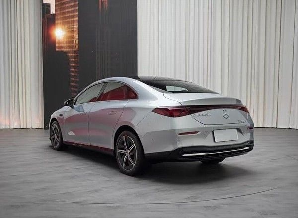 全新智能辅助驾驶系统搭载国产全新纯电奔驰CLA