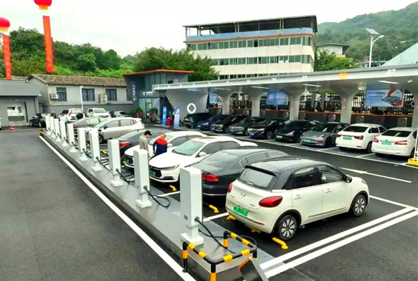 V2G(Vehicle to Grid)技术让电车变电站规模化应用方案