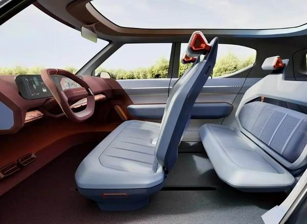 纯电动小型SUV起亚EV2将于2026年年初发布