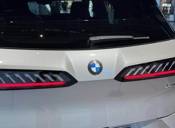 宝马密集产品攻势将在2027年底前推出超40款新车