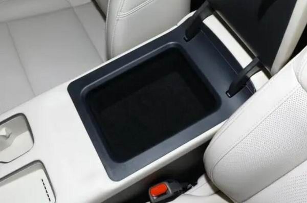 红旗hs6phev上市时间及价格