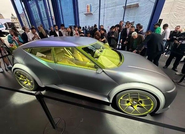 现代IONIQ3概念车亮相多少钱