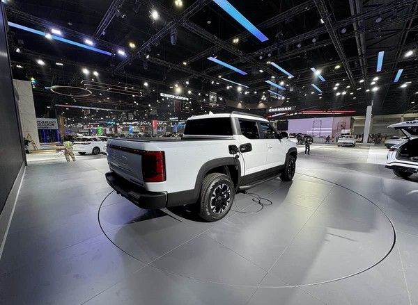 比亚迪SHARK皮卡正在规划中迟早在国内上市