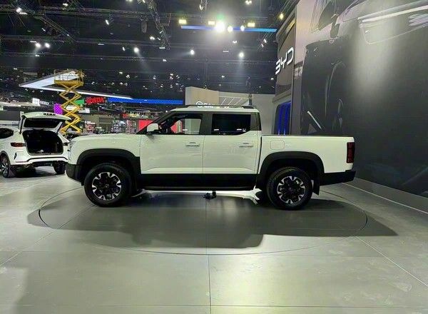 比亚迪SHARK皮卡正在规划中迟早在国内上市