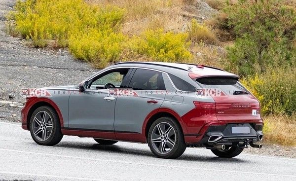 捷尼赛思增程车型GV70 EREV综合续航900公里