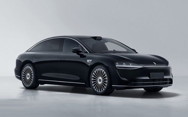 鸿蒙智行S9新车型插电式增程混动/纯电双版本