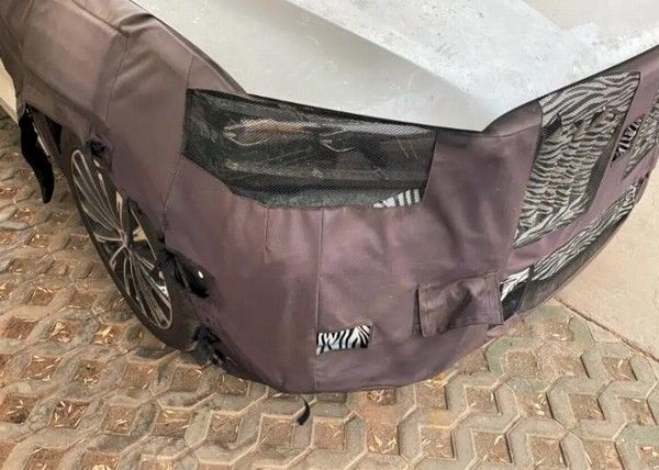 新款吉利星越L实车曝光外观内饰谍照图片多少钱