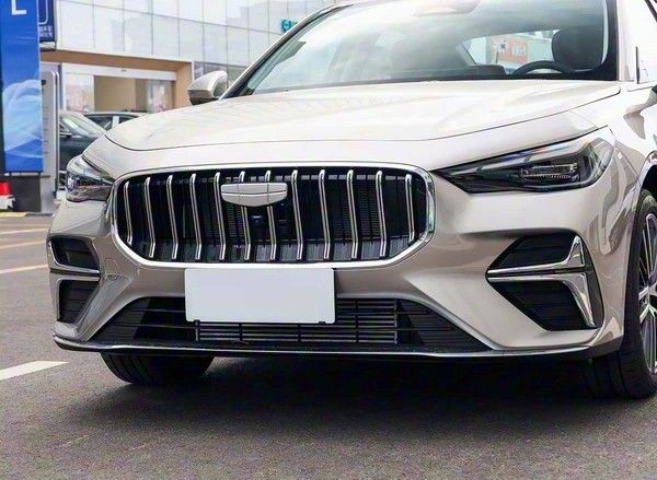 吉利第5代帝豪实车亮相价格多少钱