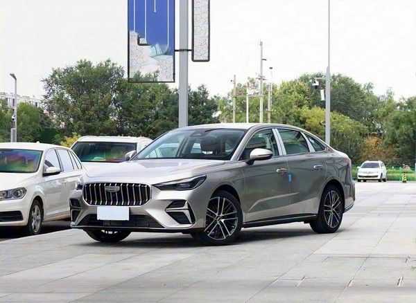 吉利第5代帝豪实车亮相价格多少钱