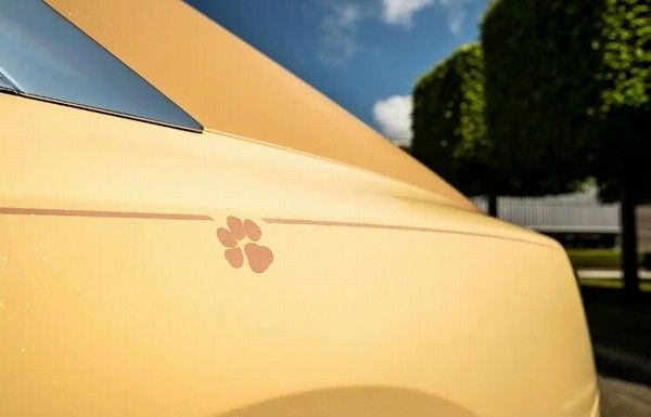 劳斯莱斯高级定制新作闪灵贝利官图正式发布