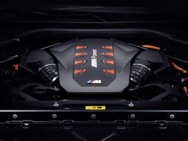 全面电动化时代宝马V8引擎销量逆势创新高