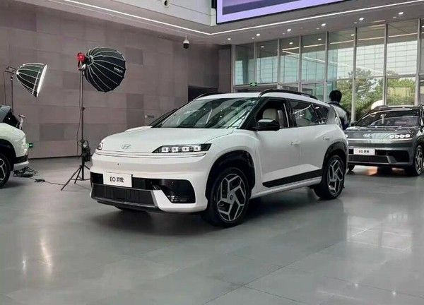 北京现代EO羿欧即将上市价格区间参数配置