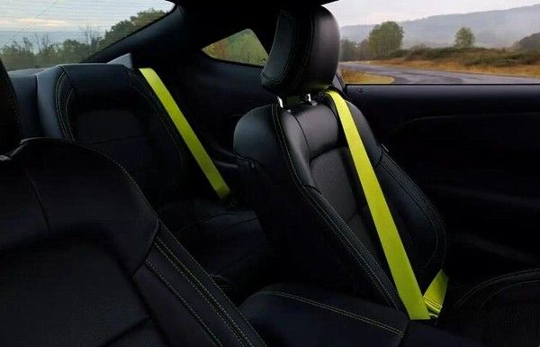 福特Mustang EcoBoost车型专属RTR性能套件