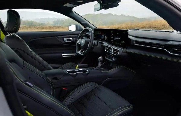 福特Mustang EcoBoost车型专属RTR性能套件