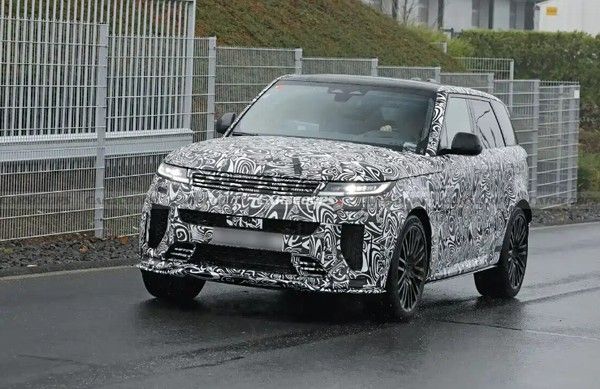 新款路虎揽胜运动SV谍照曝光2026年年末发布